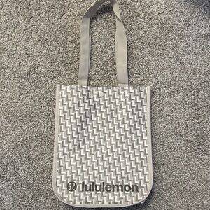 Lululemon Athletica Patterned Gray Tote